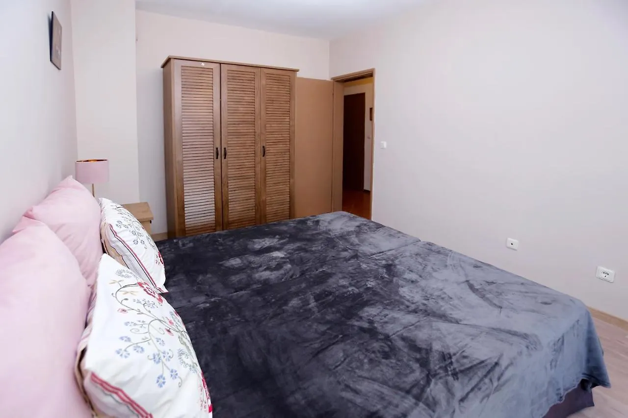 Lazur Sunrise Apartment Burgas 0*,  Bulgaria